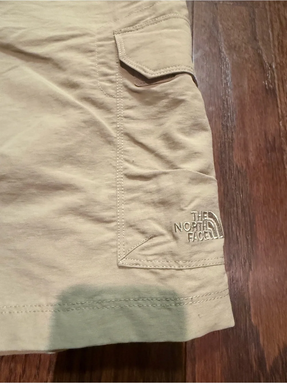 The North Face Men’s Beige Cargo Shorts with Adjustable Waist 36